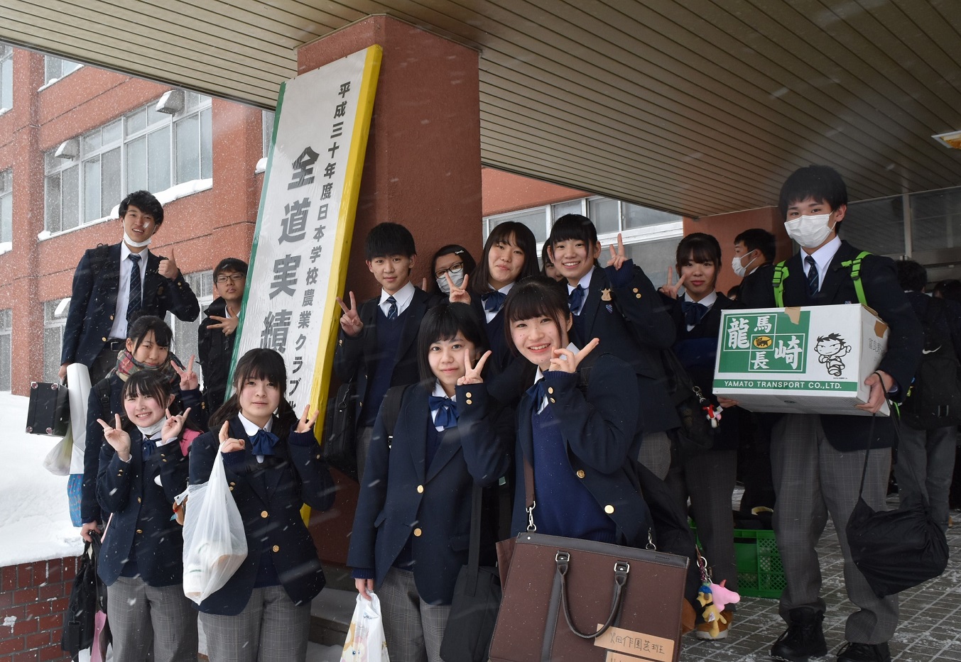 摜 1353x933 488173byte